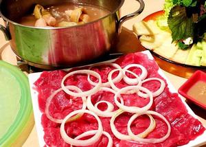 Bật mí các món ngon được chế biến từ thịt bò khi đặt cỗ tại nhà